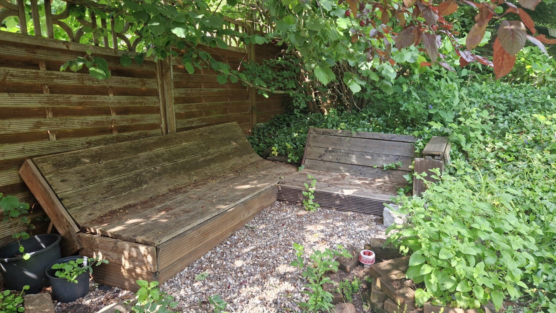 garten-unten-sitzecke-standard.jpg