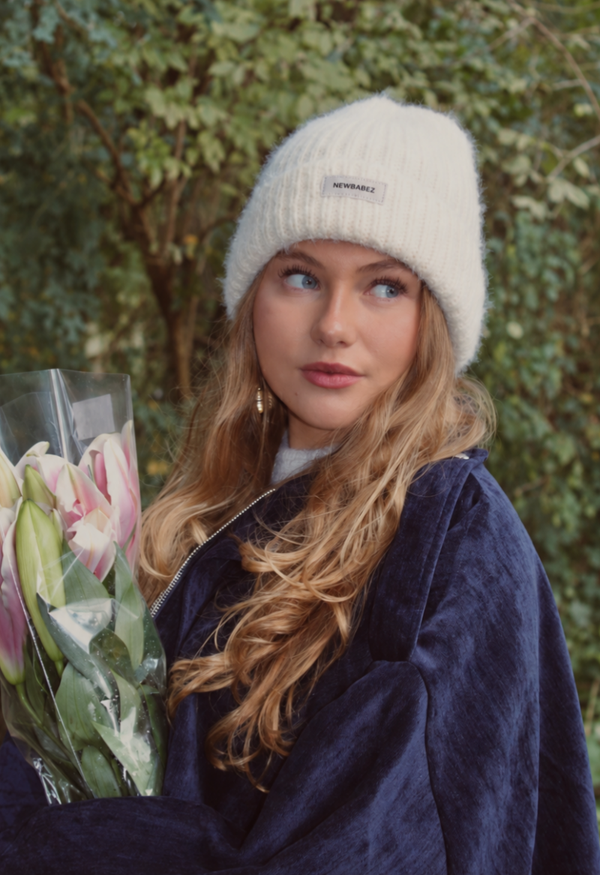 Beanie ⭑ newbabez creme