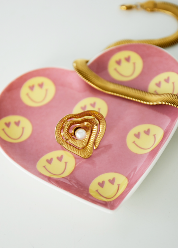 Plateau - jewelry yellow smiley