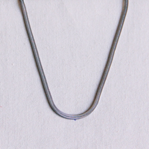 Platte “Snake” ketting – zilver