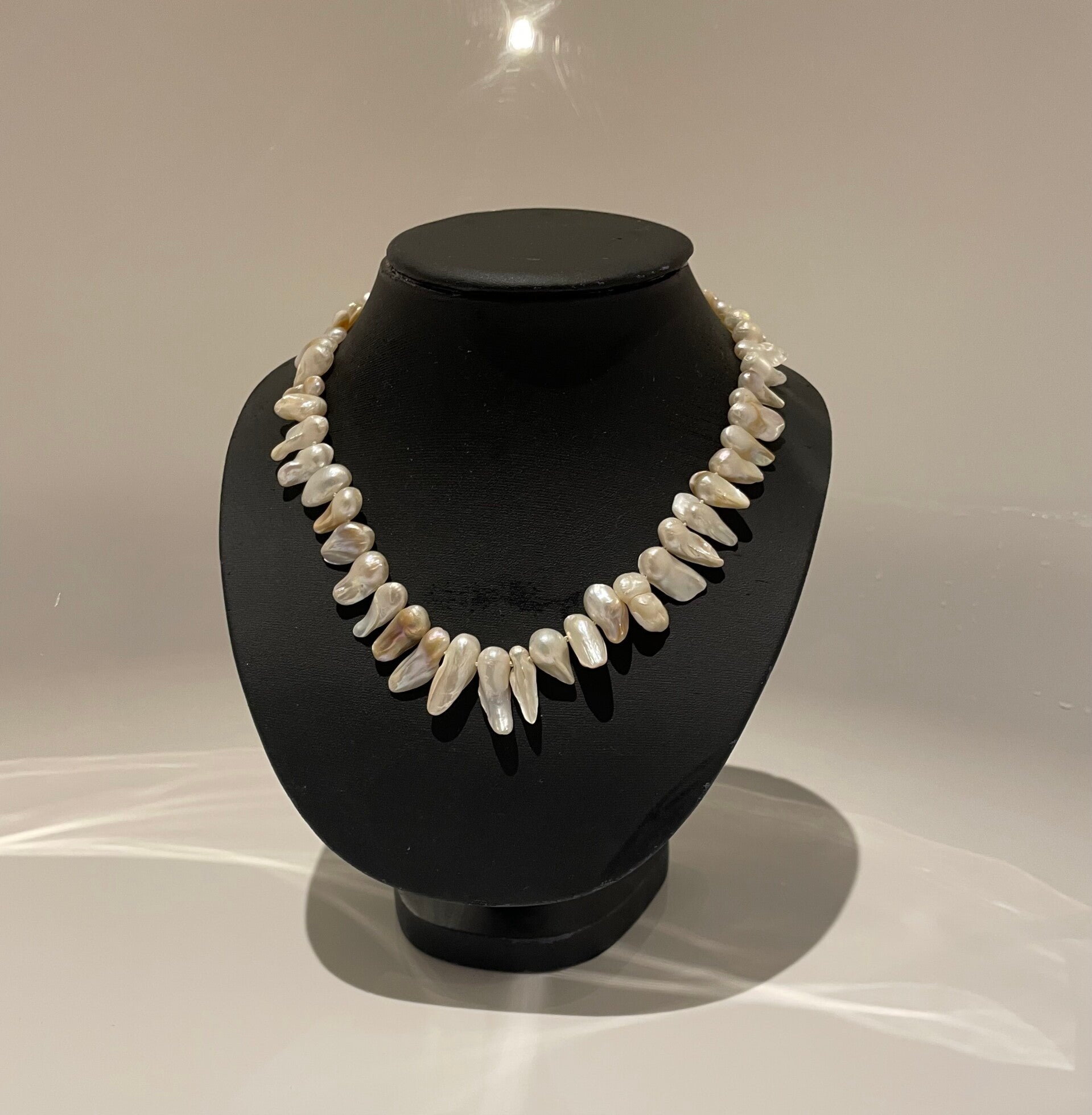 Collier van Biwa parels