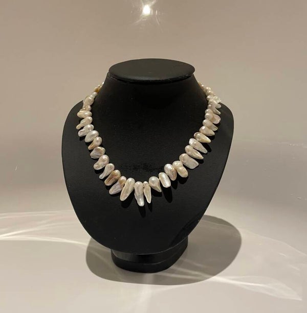 Collier van Biwa parels