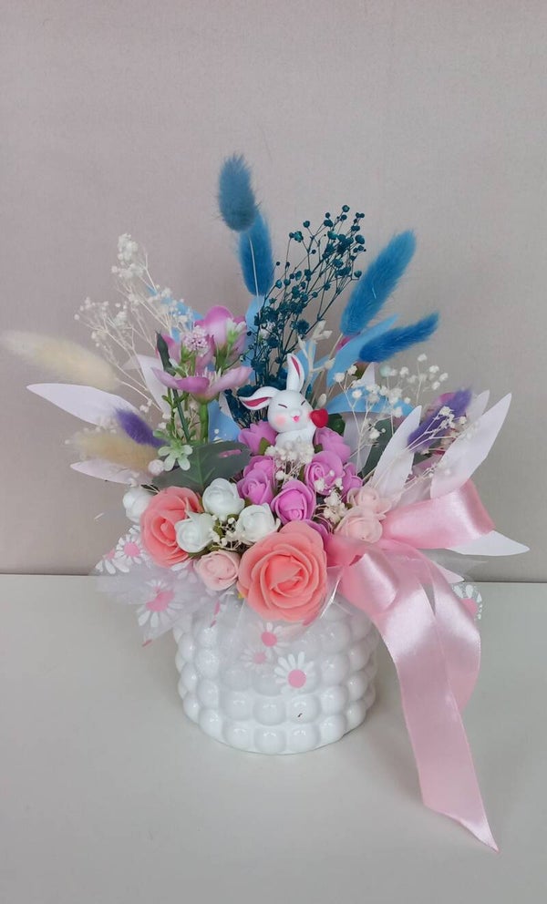 Kunstbloemen in een pot