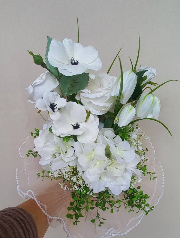Bruid boeket  van kunstbloemen