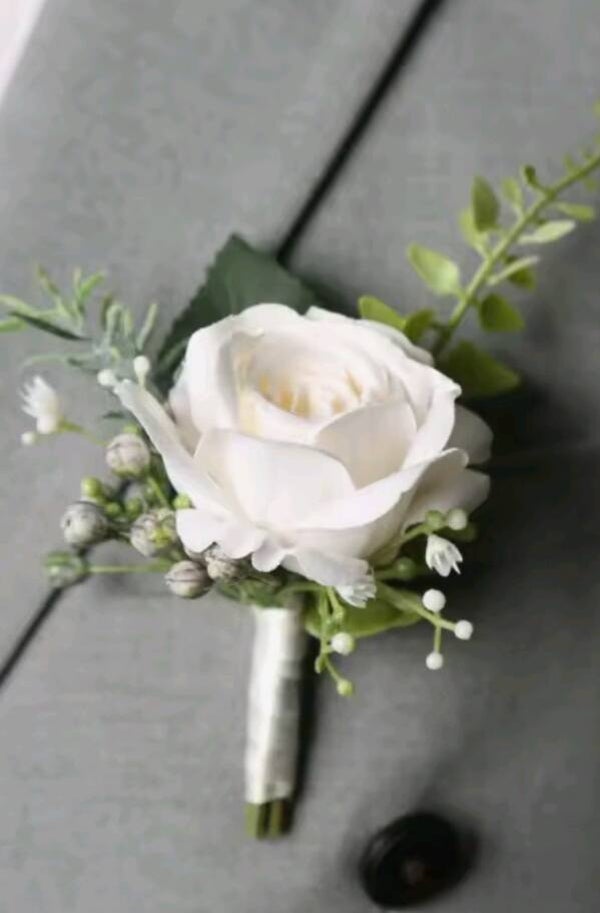 Corsage voor bruidsboeket