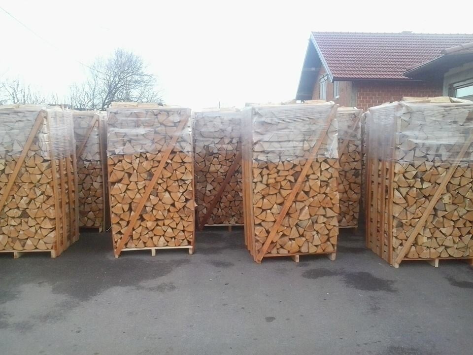 Brennholz Eiche kammergetrocknet / 2 RM