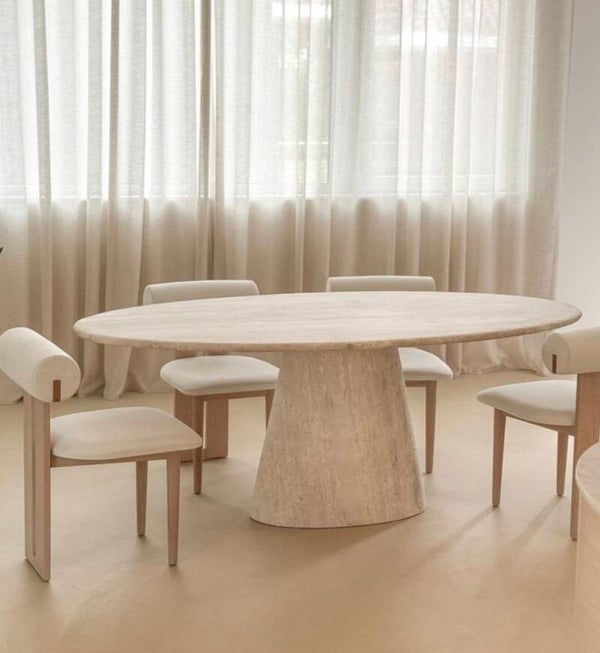Travertine Esstisch