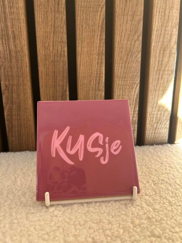 Tegeltje kusje