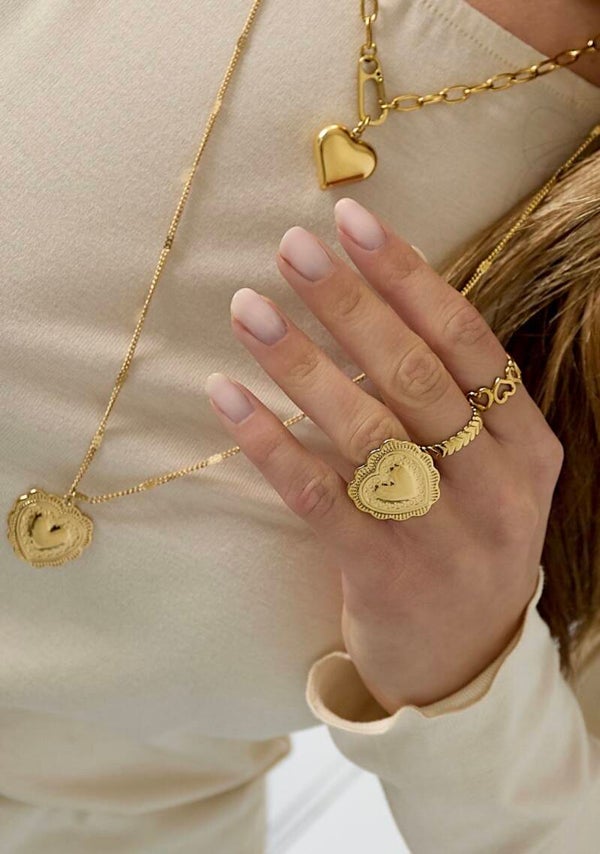 Ring statement hart goud