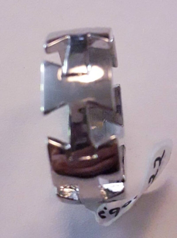 [13034]  Zilverkleurige herenring