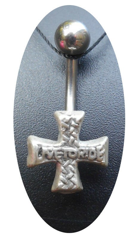 [14008]  Cross navelpiercing 