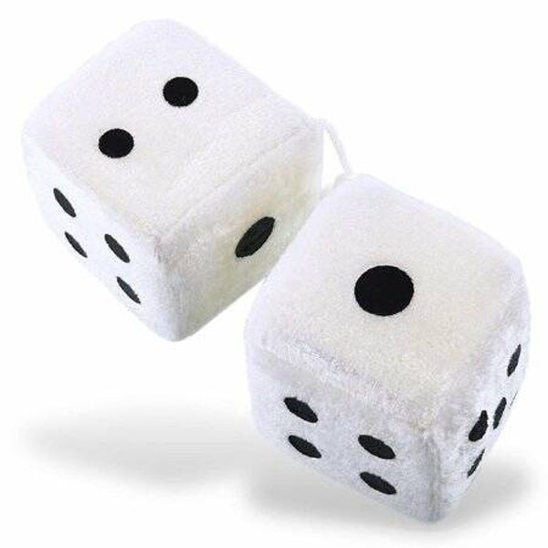 [20007]  Set van 2 kleine witte pluche dobbelstenen