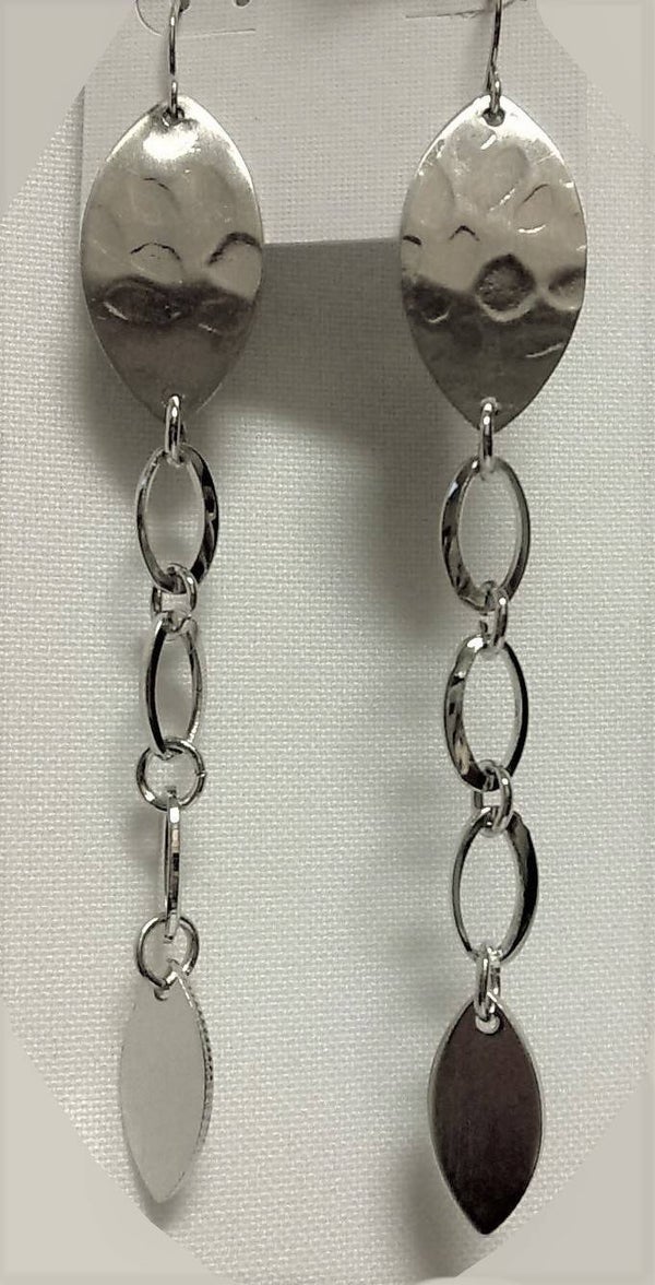 [10102]  Zilverkleurige oorhangers 