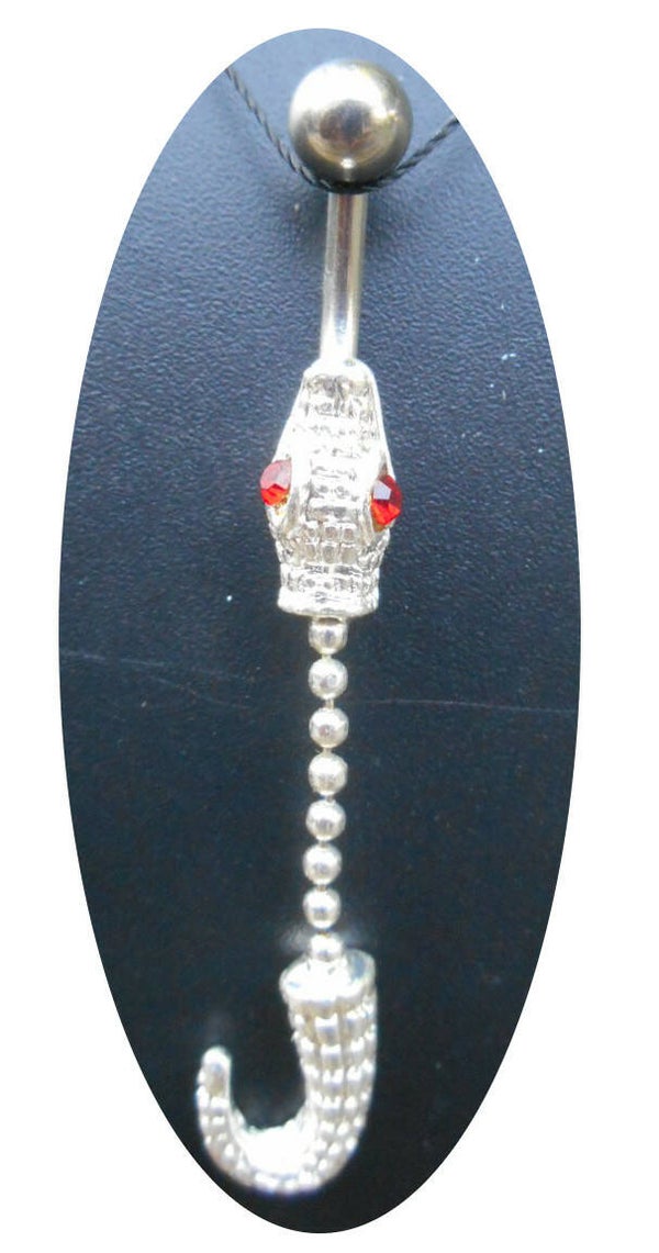 [14022]  Snake navelpiercing 