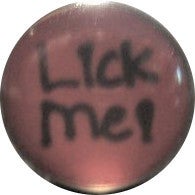 [15004]  Logo-tongpiercing met tekst