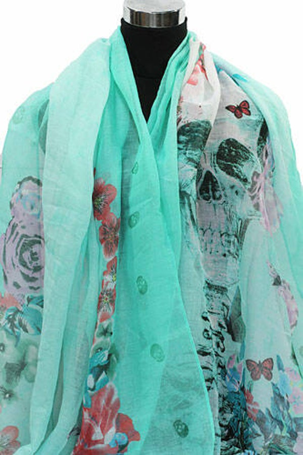 [16044]  Grote turquoise sjaal met skull