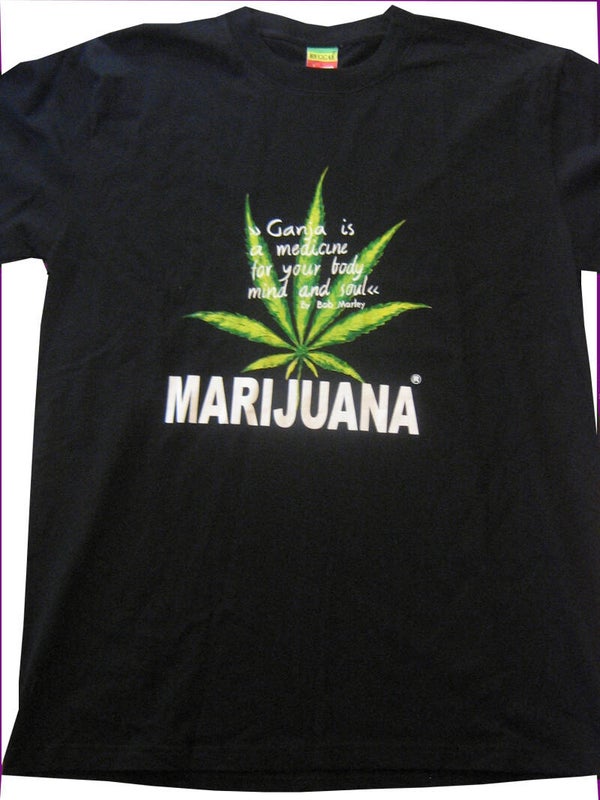 [29045]  Zwart t-shirt met opdruk