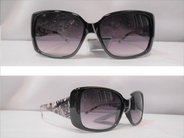 [4131]  Zwarte zonnebril