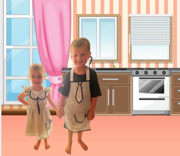 Set van 2 schortjes voor de poppenhoek of koffiehuis.1