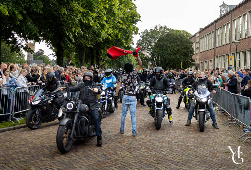 066a1380-standard-0pfv0q.jpg