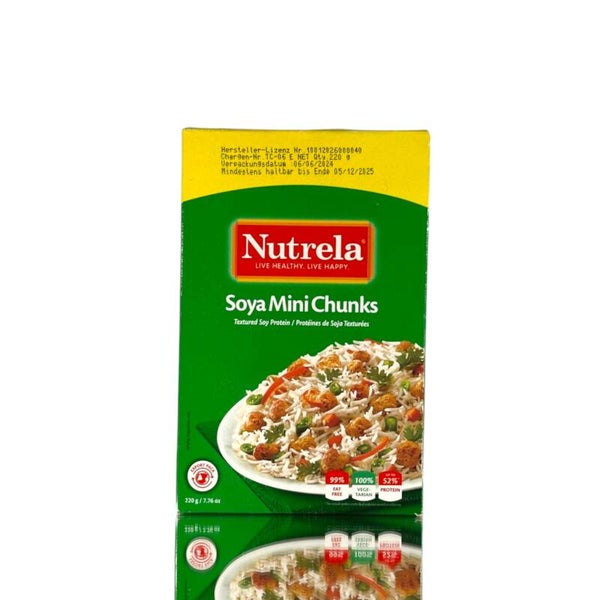 Soya Mini Chunks (Nutrela) 220g