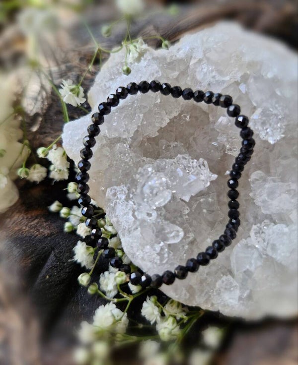 Spinell Armband