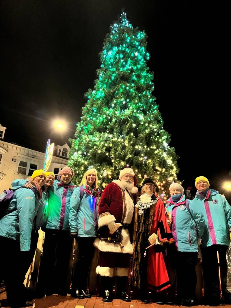 Bridlington Christmas Lights Switch‑On 2025 – Mayor Angela Walker, Father Christmas, and HEY Volunteers