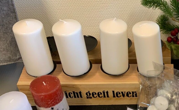 Adventsblok met stompe kaarsen