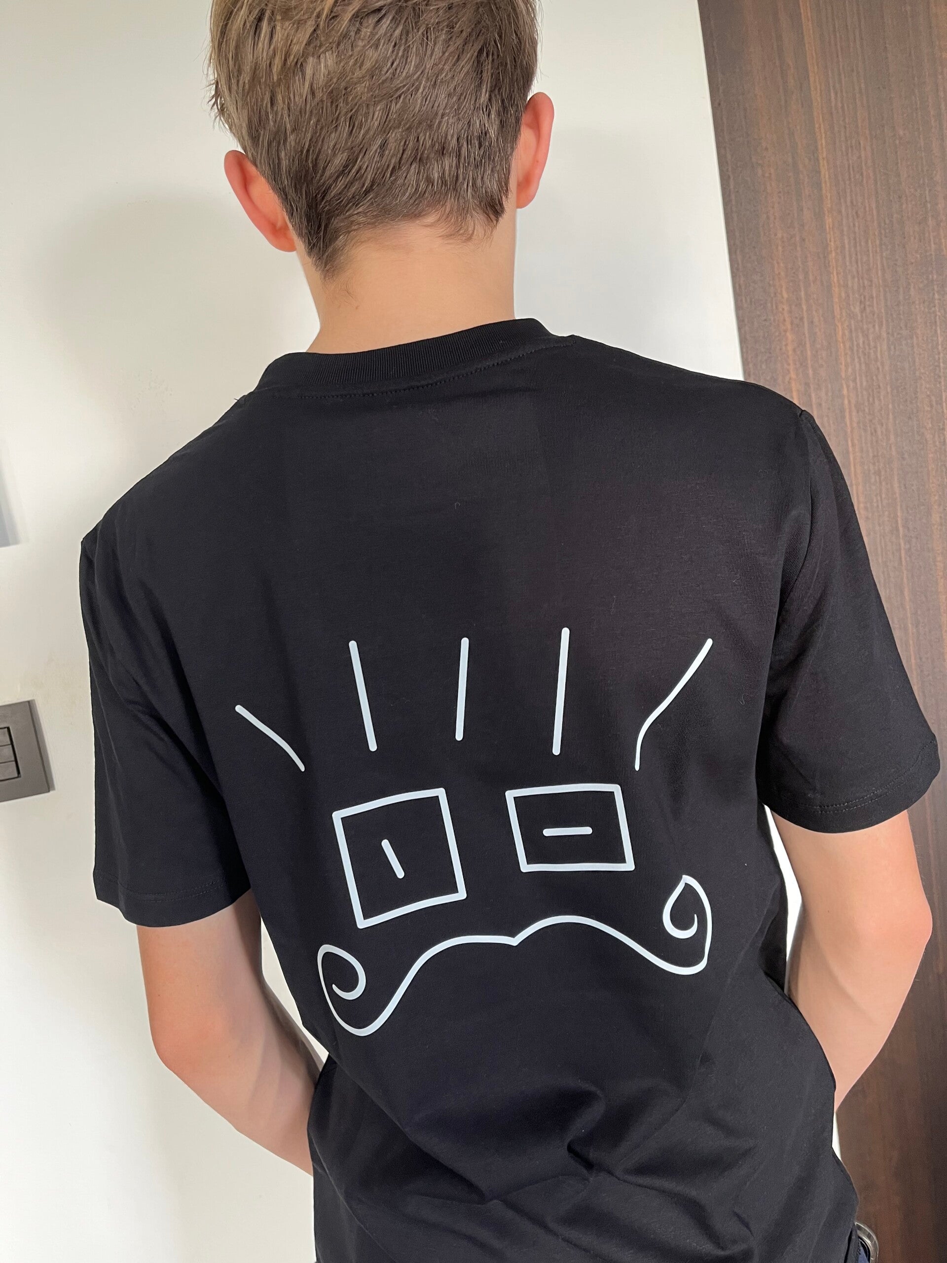 T-SHIRT Mustache