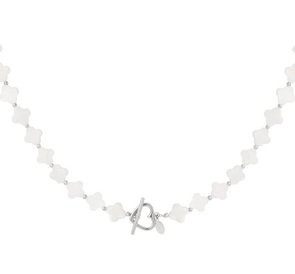 Necklace White Clover and Heart Silver