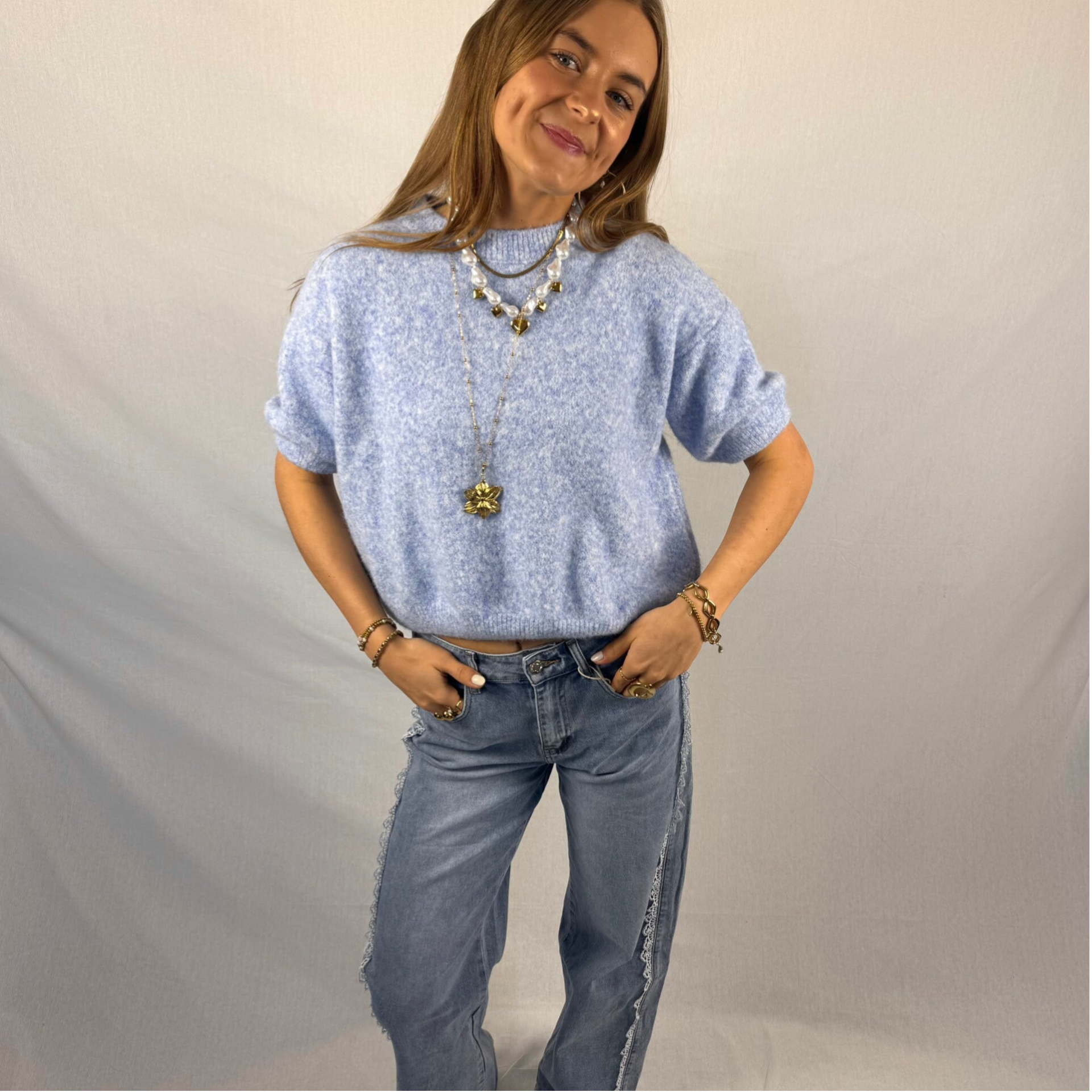 Evelyn (short-sleeve) Sweater Blue