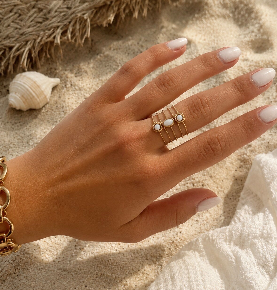 Triple Stones Ring Gold