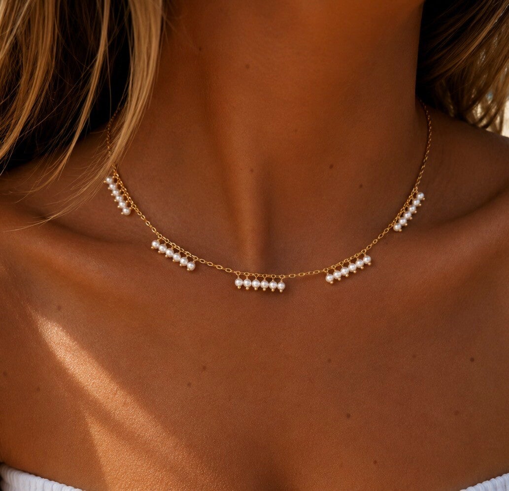 Pearls Necklace Gold