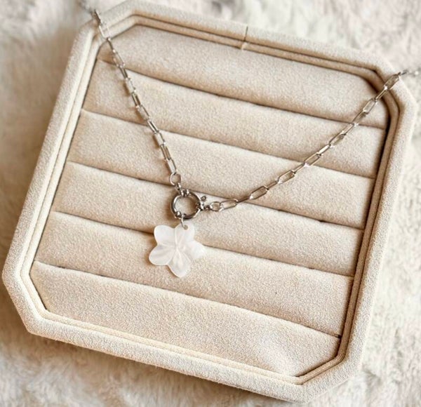 Necklace White Paradise Silver