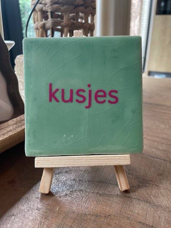 Tegeltje 'Kusjes'