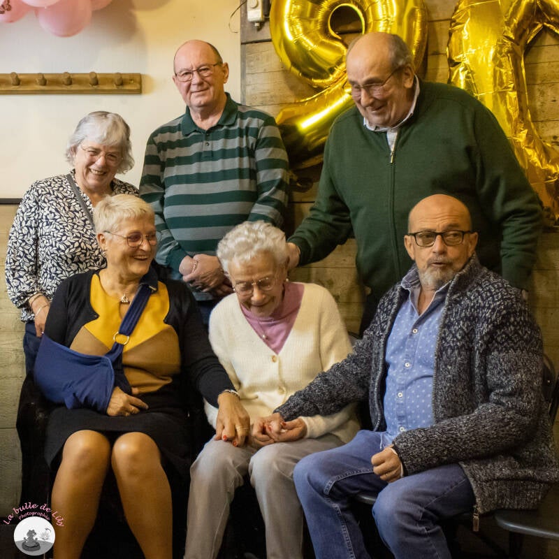 shooting-famille-et-amis-28-standard-gm0zys.jpg