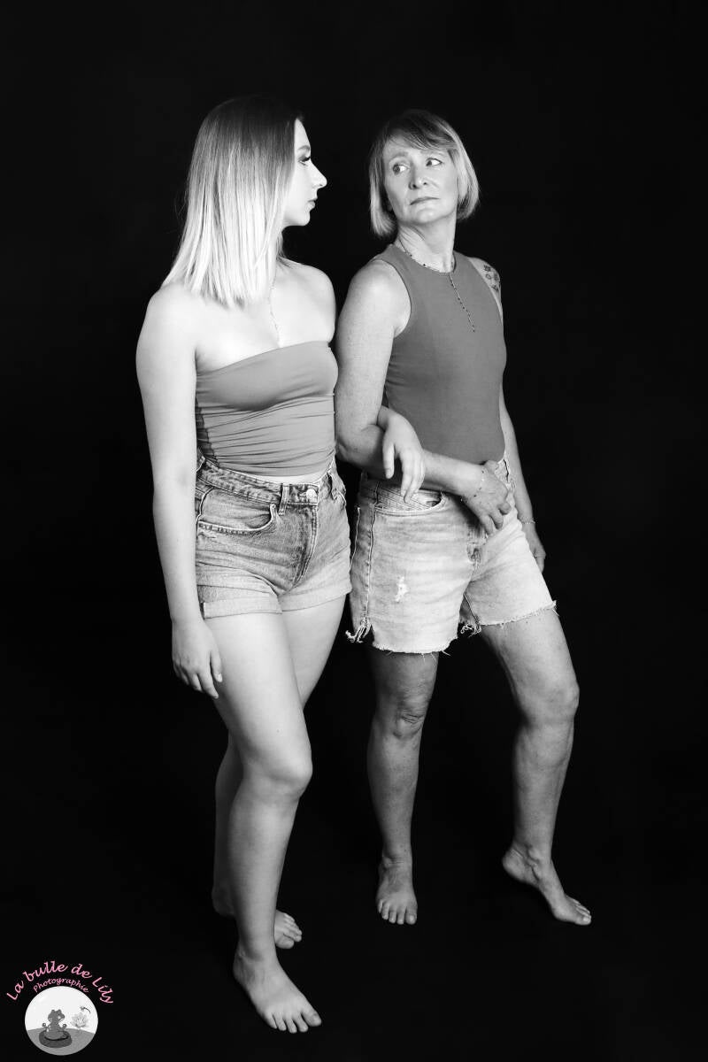 studio-m-re-fille-isa-et-lou-39-standard.jpg