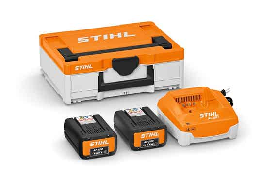 STIHL POWER BOX BASIC MET 2X AP 200 ACCU EN AL 301 LADER