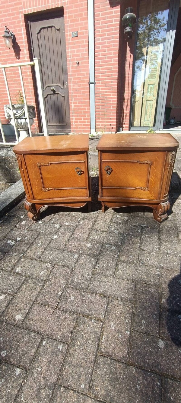 Set nachtkastjes 5.. (47x36x53)