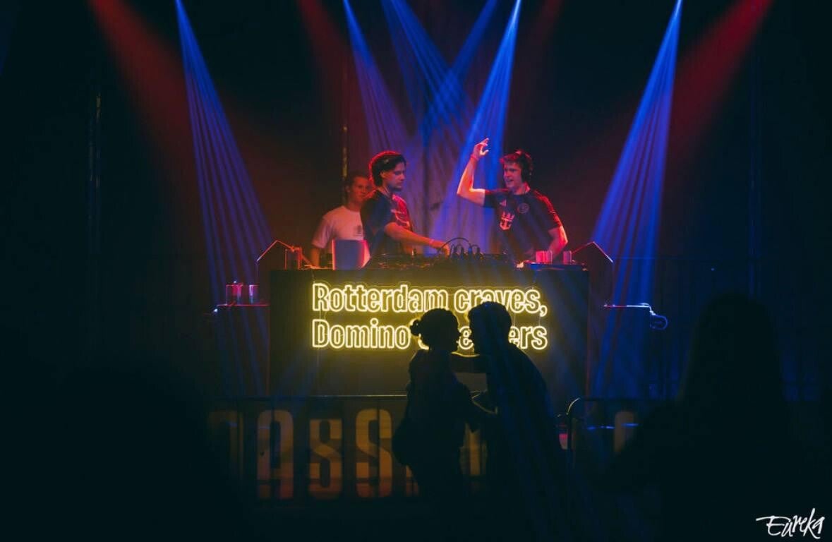 Crave Rave Maassilo 6