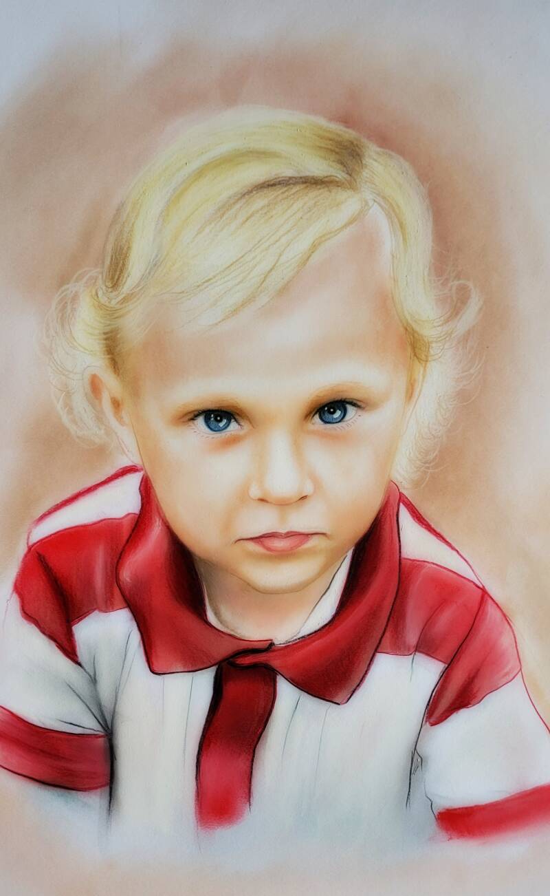 Portret rysowany kredkami 30/40 Pablo-art.jpg