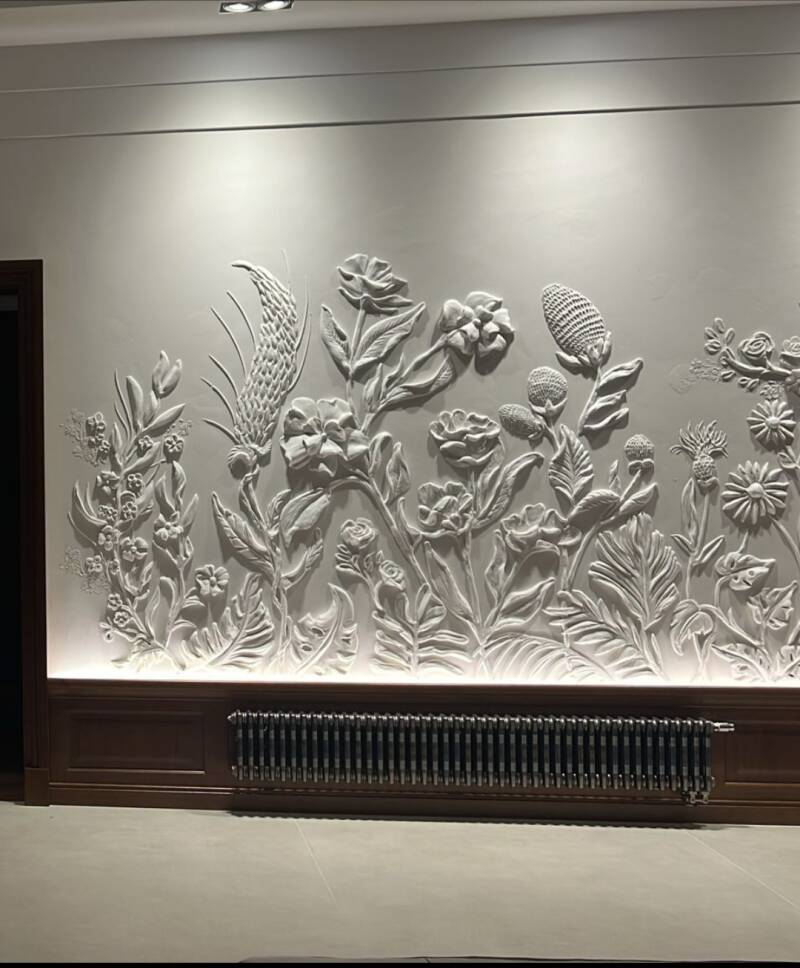 Płaskorzeźba ścienna z tynków mineralnych