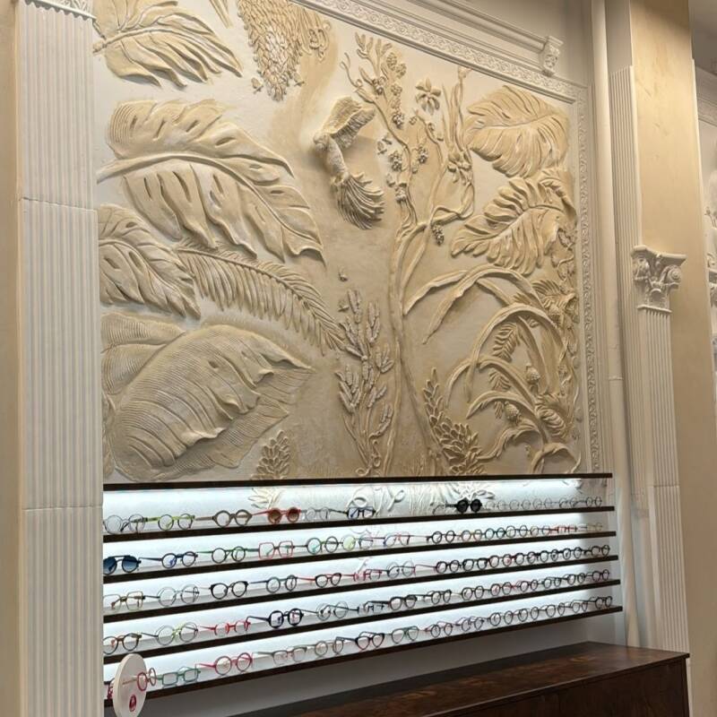 Płaskorzeźba ścienna z tynków mineralnych