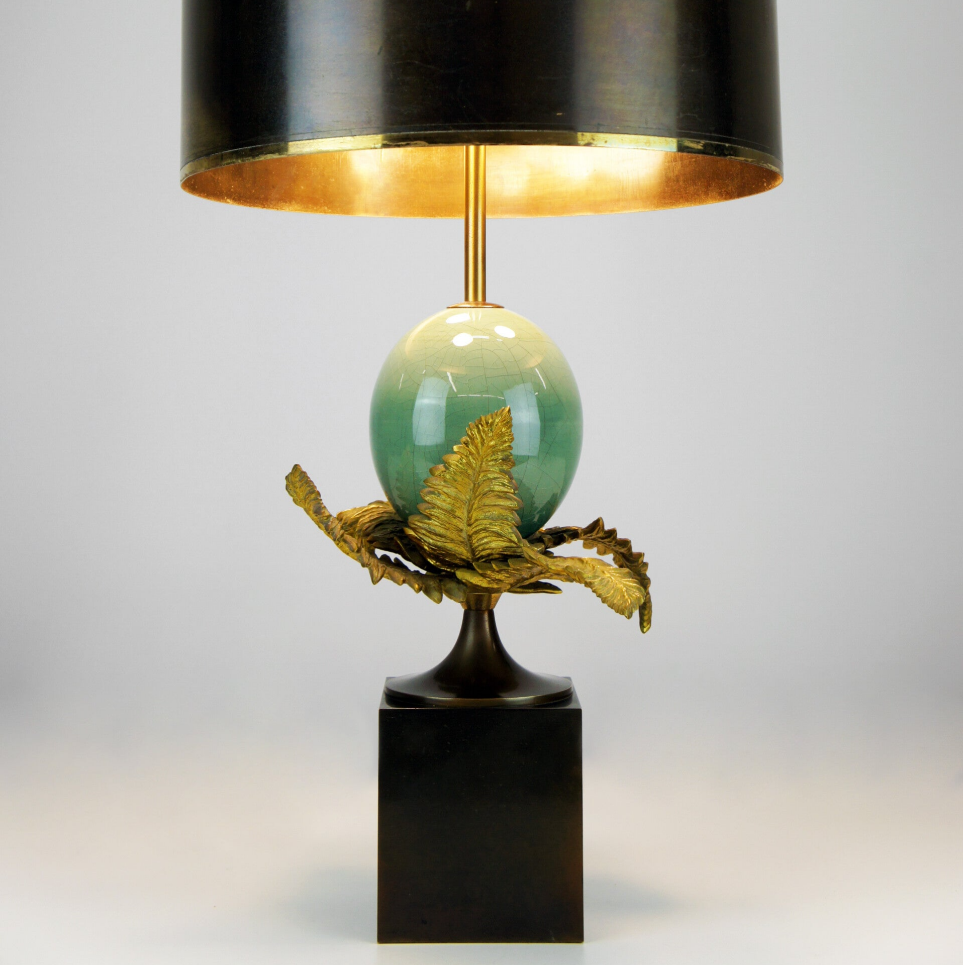 Maison Charles - Fougere Oeuf - Ostrich Egg  - Chrystiane Charles - Table Lamp