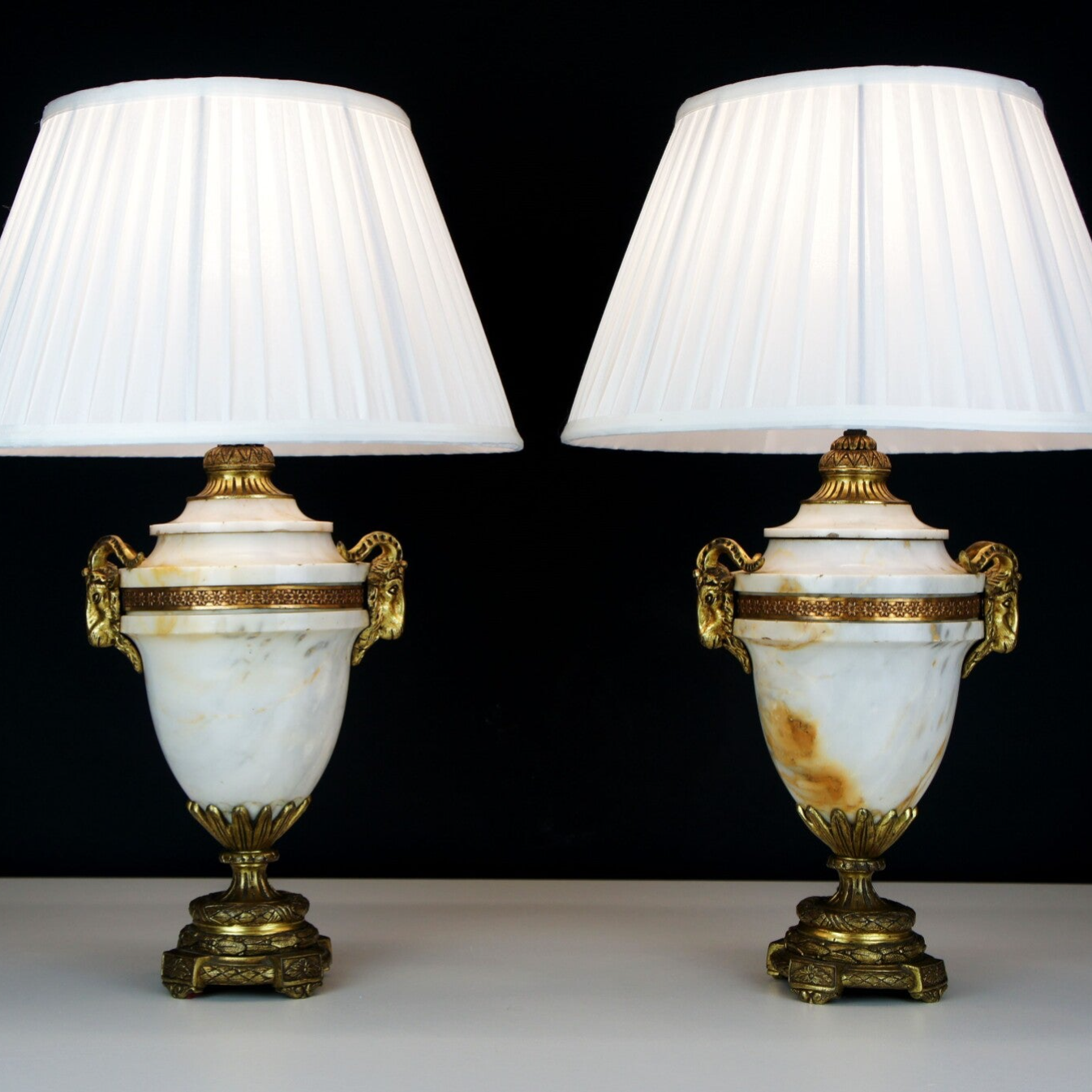 19th Century French Pair of Marble Cassolette Table Lamps
