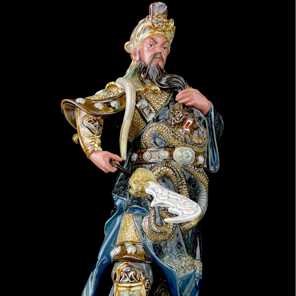 Lladro - Ancient Dynasty Warrior - Juan Carlos Ferri Herrero - Porcelain