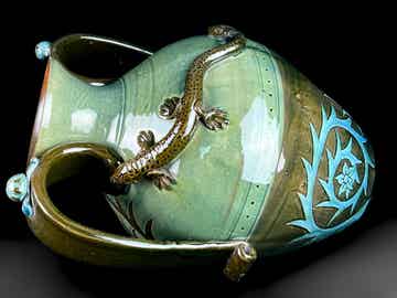 Charles Hubert Brannam - 1881 - Lizard Vase - Brannam Pottery