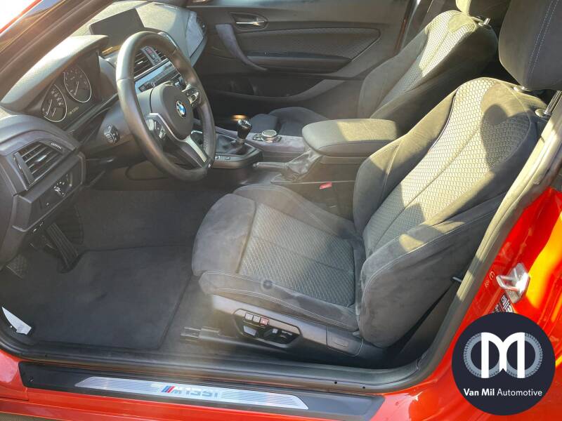 bmw-m135i_2-11-standard-em0kmu.jpg