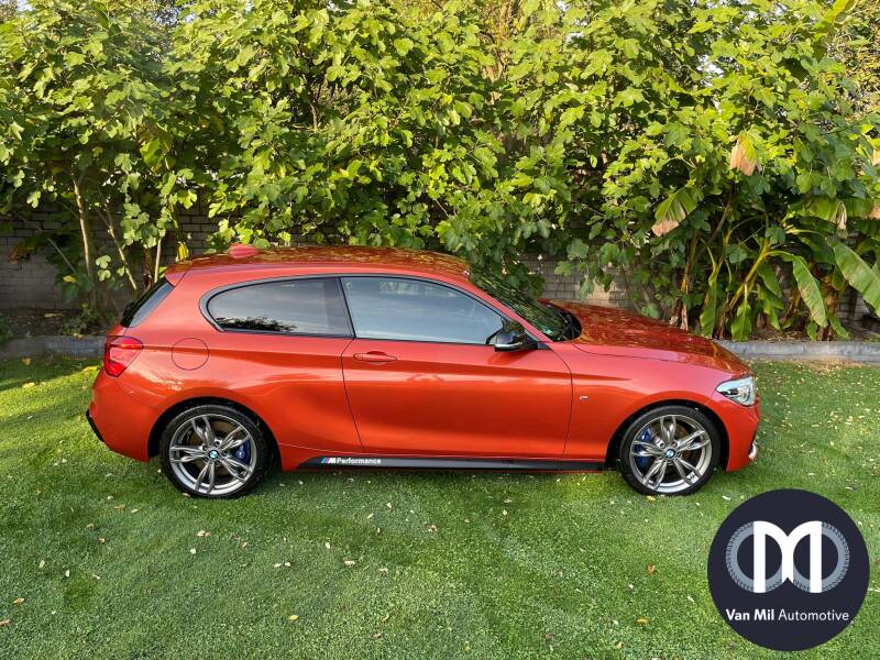 bmw-m135i_2-26-standard.jpg