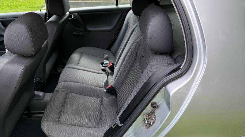vw-polo-1-4l-24-standard.jpg